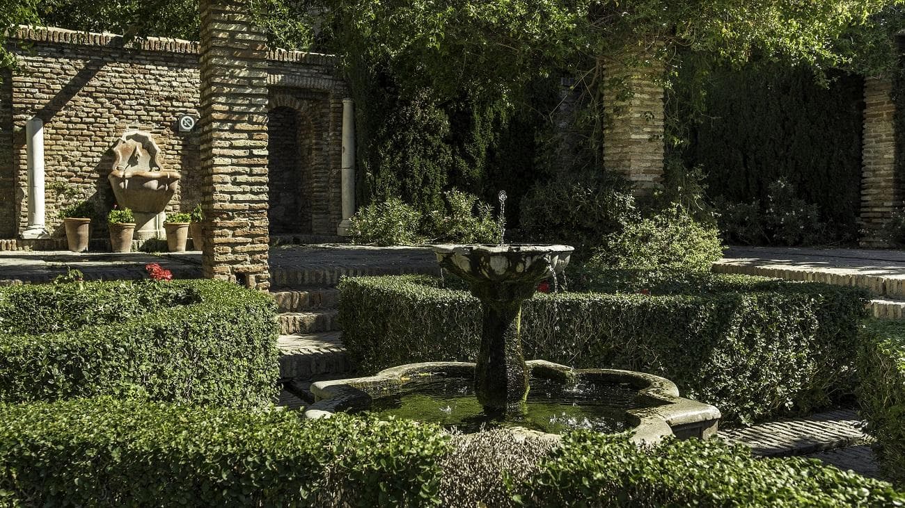 Visita guiada por la Alcazaba y el Teatro Romano
